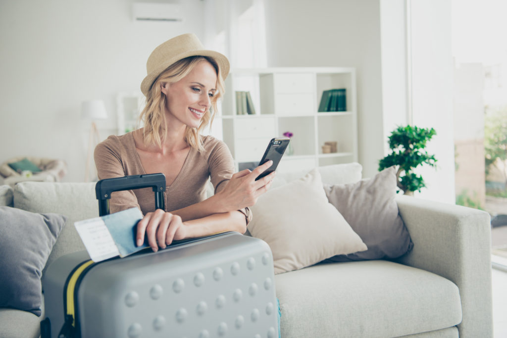 Check-in en ligne pour les hôtels sur mobile, tablette et PC Tabhotel Check-in en ligne pour les hôtels sur mobile, tablette et PC Tabhotel