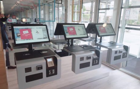 Tabhotel's check-in kiosks at M3 hotel ferney